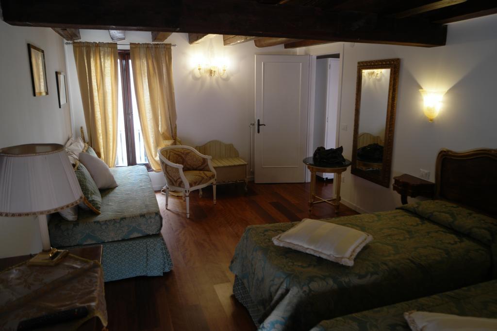 Savoia E Jolanda Apartments Venedig Exterior foto
